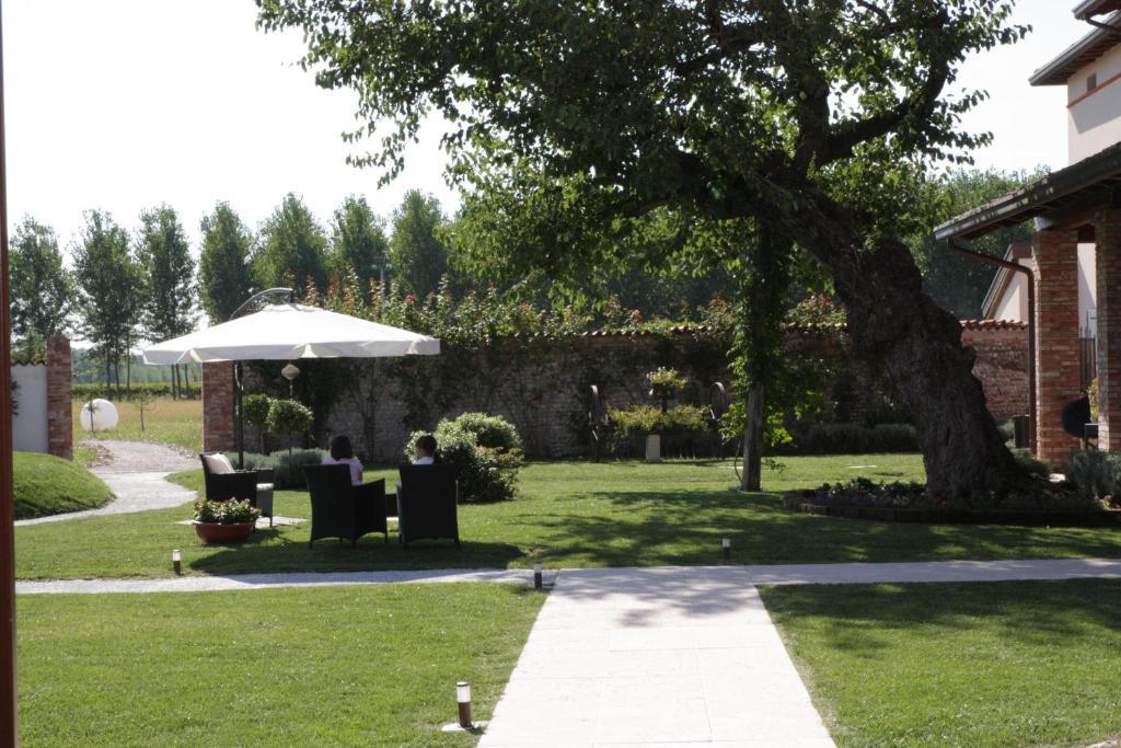 Hotel & Wellness Antico Borgo Torricella San Vito al Tagliamento Buitenkant foto